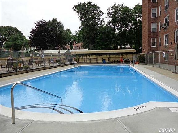 2nd image of 54-44 Little Neck Pkwy APT 3M