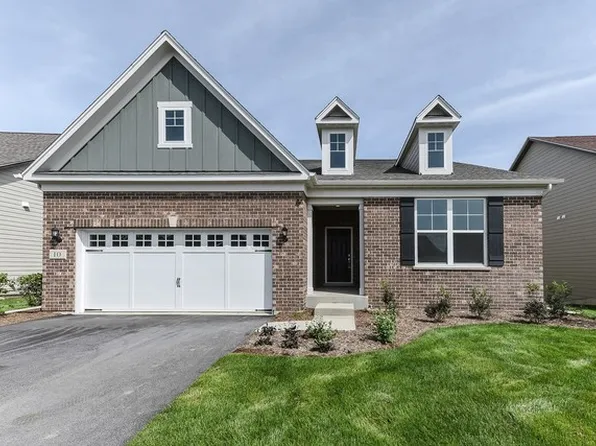 10 Vine St, Hawthorn Woods, IL 60047