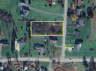 Leslie Rd, Meadville, PA 16335