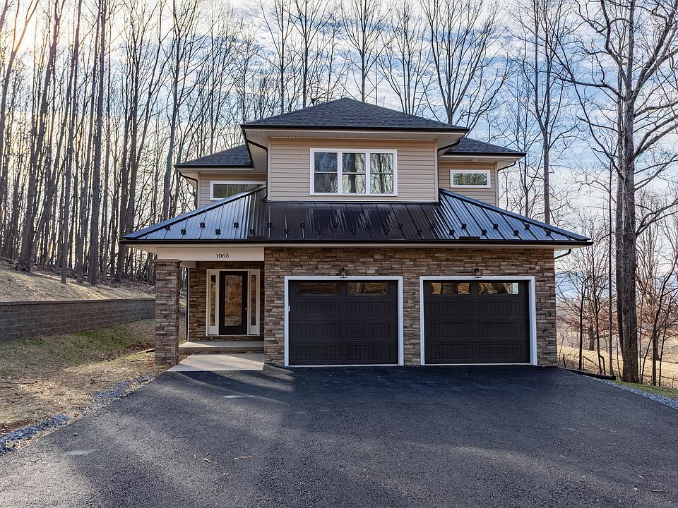 1st image of 1065 Thornblade Way