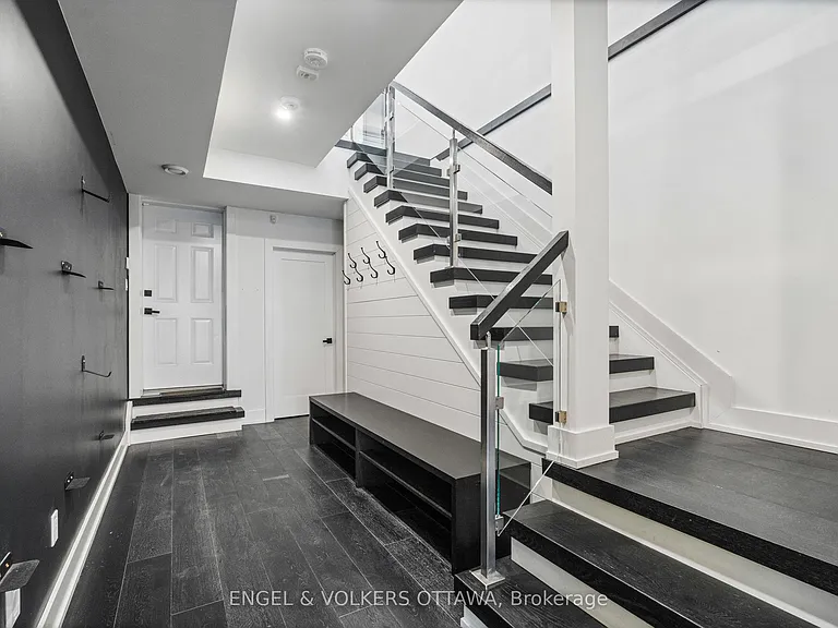 2154 Rice Ave — Photo 24