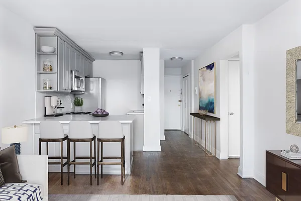 Sold by Compass | media 9