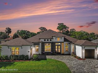 1075 Aranceto Cir, Merritt Island, FL 32952