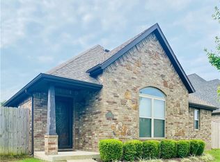 3115 SW Stoneway Ave, Bentonville, AR 72712