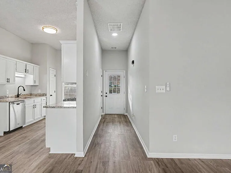79 Water View Dr — Photo 17