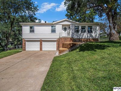 15610 Howard Ln, Bennington, NE, 68007