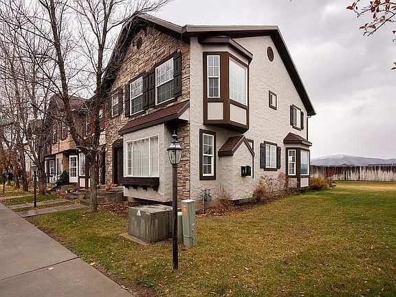 5th image of 792 E Hamlet Cir S