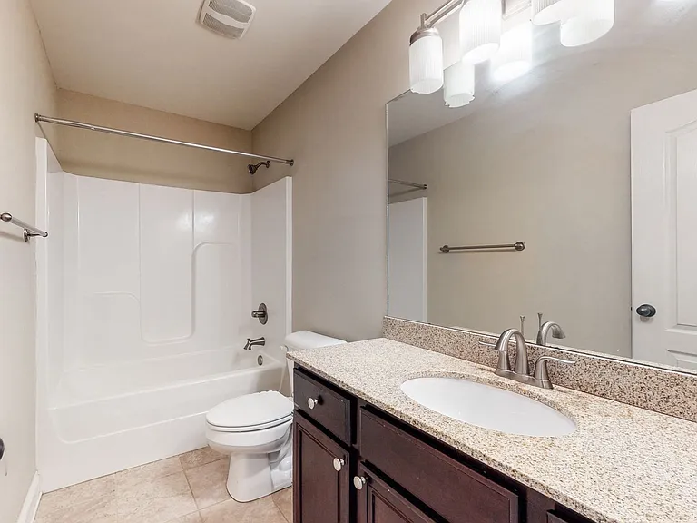 802 Urton Woods Way — Photo 18