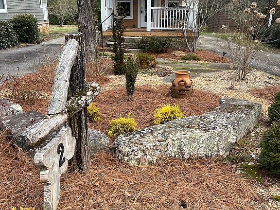 2nd image of 4960 Laurel Lodge Rd #2