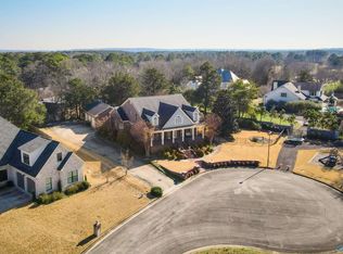 2034 Stratford Ct SE, Decatur, AL 35601