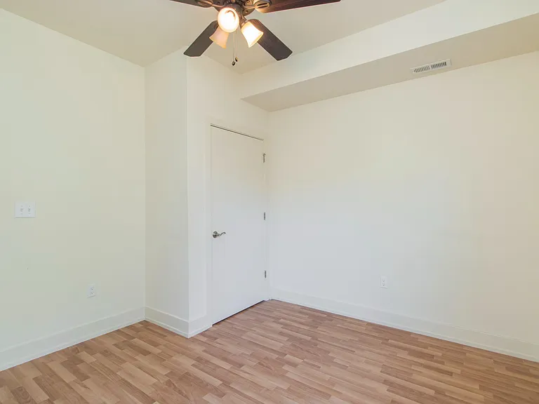 1505 W Master St #2 — Photo 17