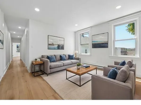 41 Southfield Ave #2L, Stamford, CT 06902
