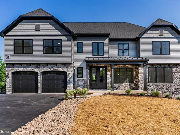 6 Jennifer Ln, Dillsburg, PA 17019