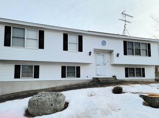 10 Harding St, Manchester, NH 03109