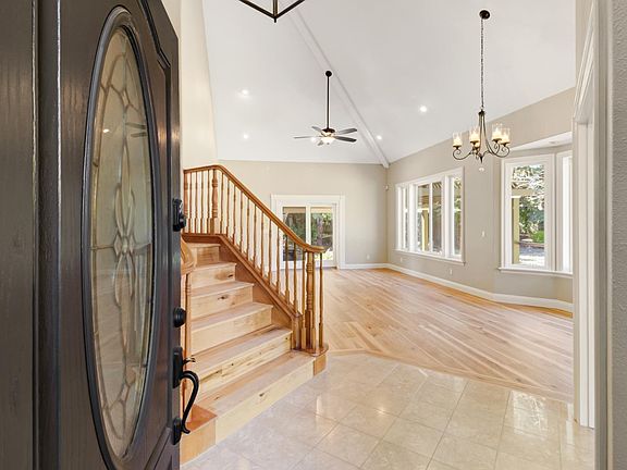 3rd image of 2812 Alder Point Dr