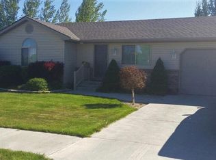 3384 E Woodside Dr, Idaho Falls, ID 83401