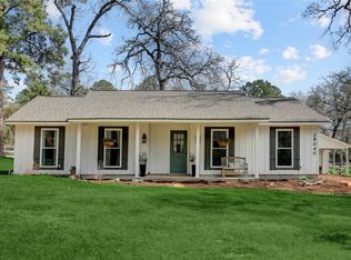 29040 E Lake Dr, Hempstead, TX 77445