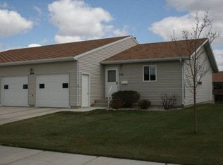 2030 13th St NW, Minot, ND 58703