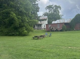 199 Maple Ave E, Big Stone Gap, VA 24219