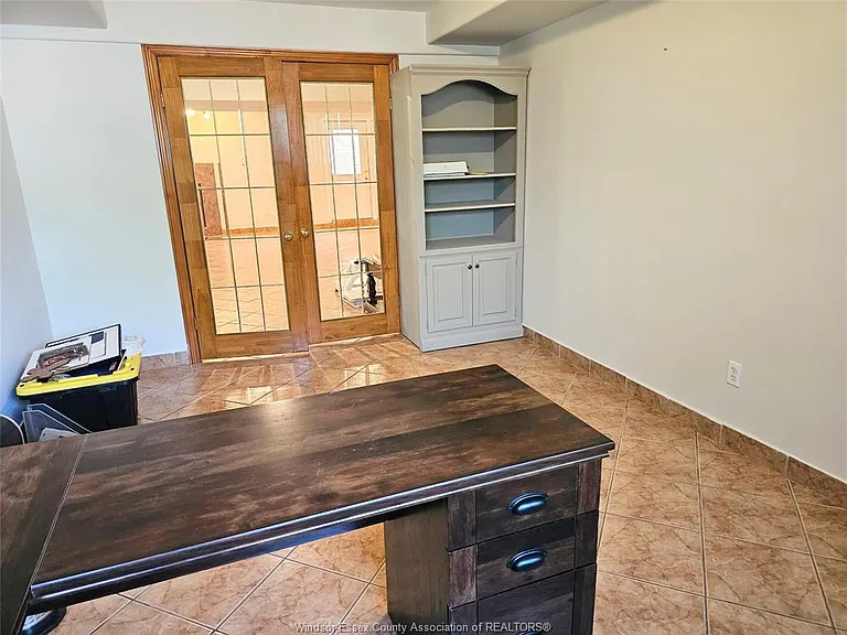 4896 Juliet Cres #BASEMENT — Photo 10