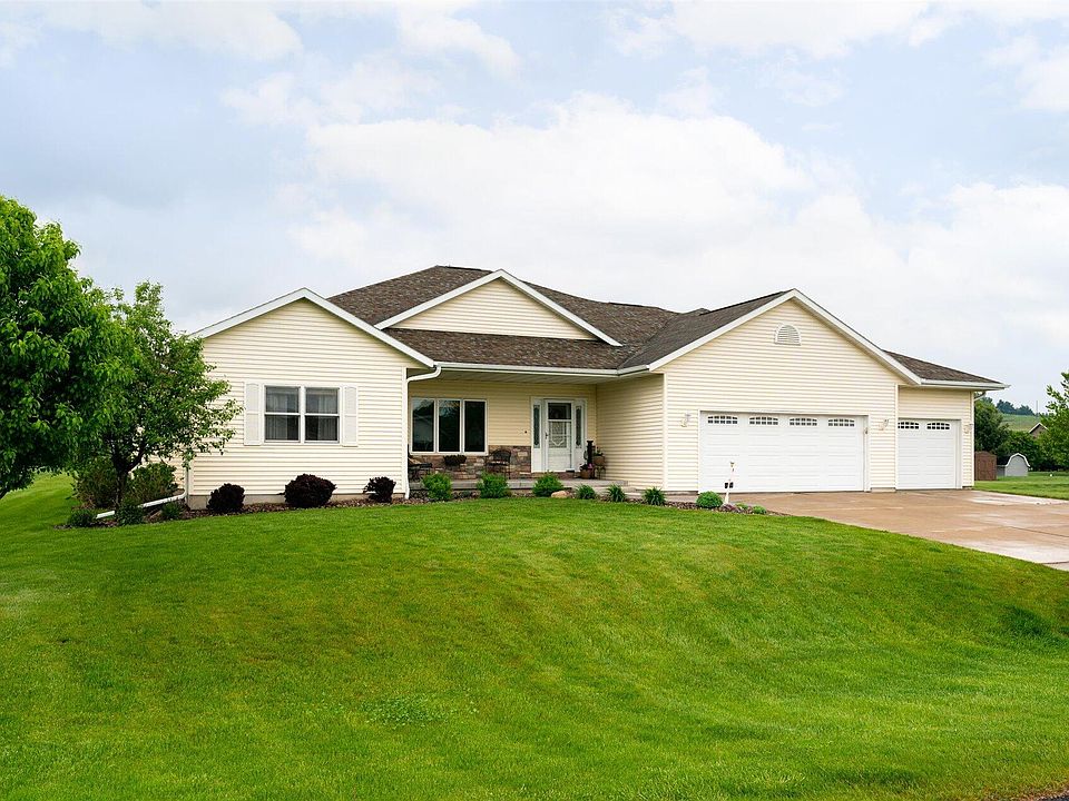 1st image of W4548 Prairie Ct W