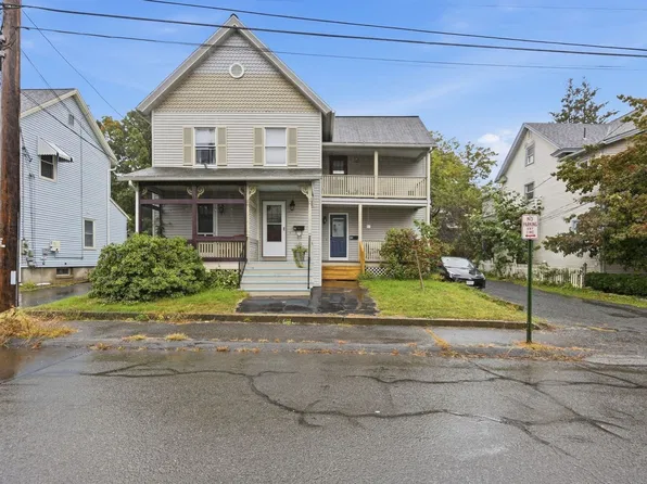 9 Walnut St #B, Northampton, MA 01060