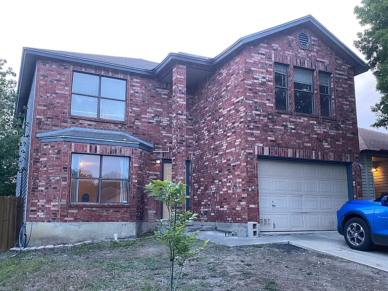 9507 Arcade Rdg — Photo 1