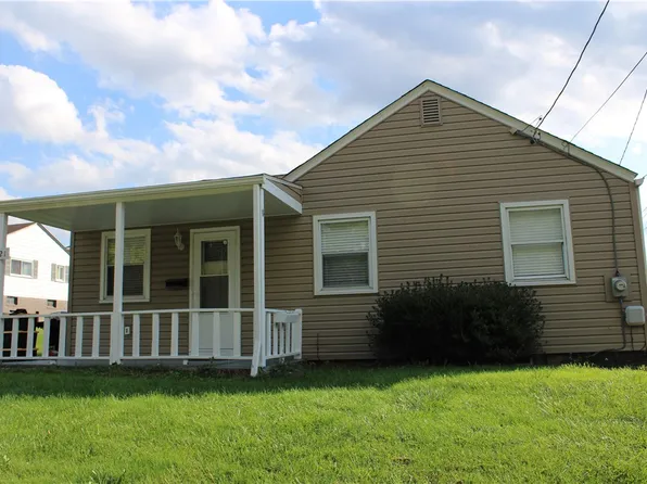 2821 Bertha St, Bethel Park, PA 15102