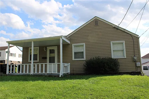 2821 Bertha St Photo 1