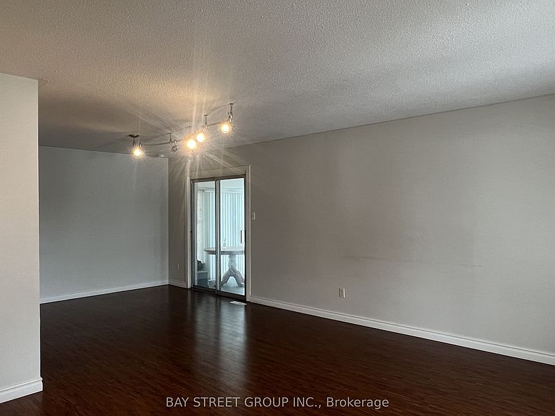 Mississauga House for rent - 3 Bedrooms — photo 4