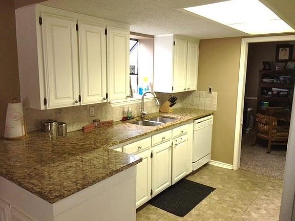 5th image of 705 Beacon Hill Dr