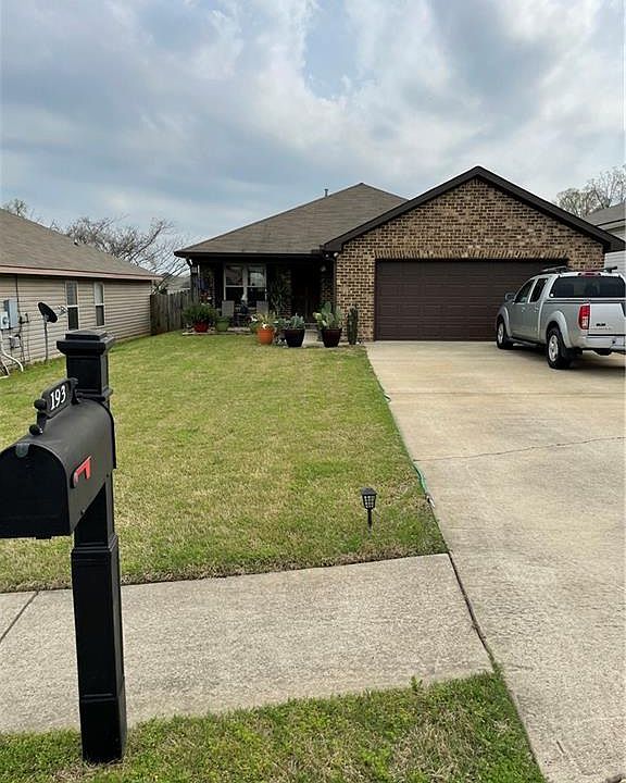 2nd image of 193 Wexford Way