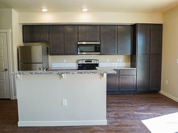 2nd image of 7340 N Lucy Rose Ln