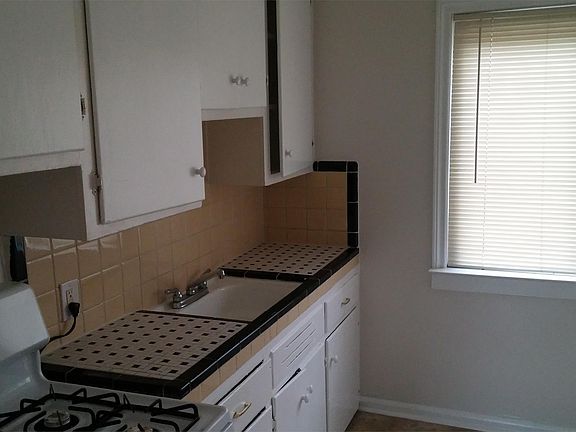 2nd image of 12057 Nardin Dr APT 31