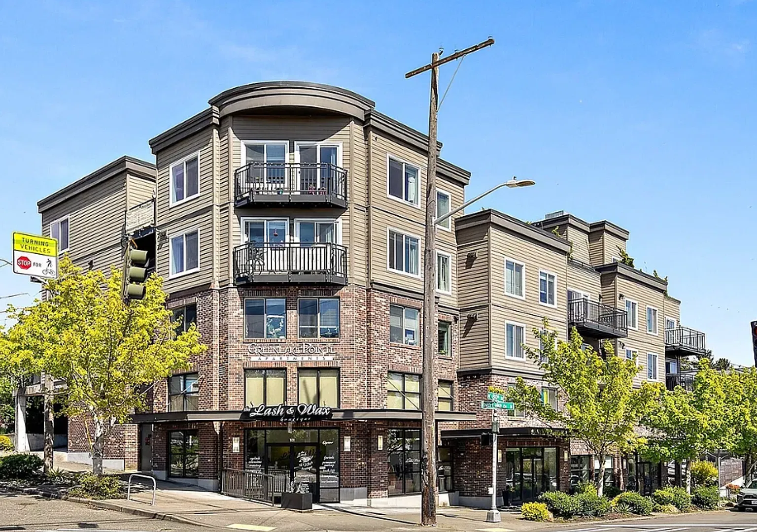 Greenlake Pointe — Photo 3