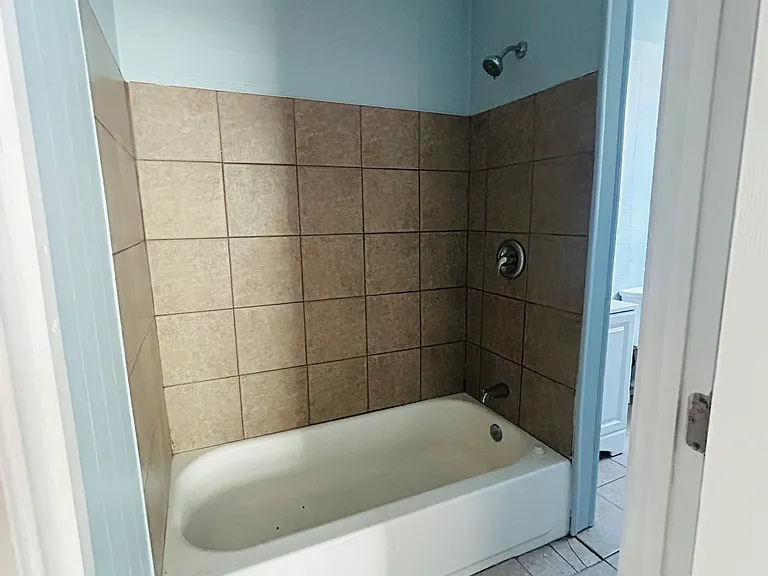 11 Spruce St #2A — Photo 7