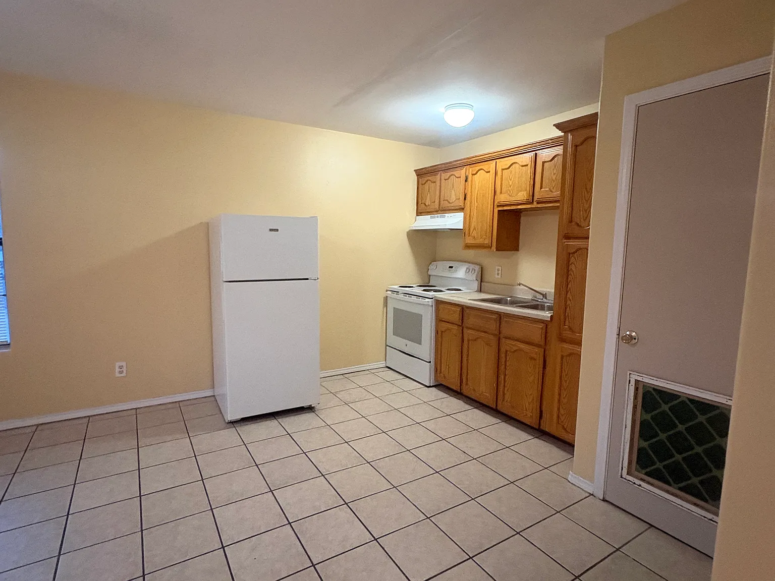 1 bed, $650 — Photo 3
