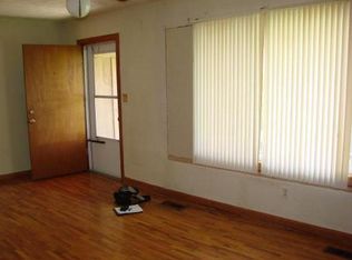 53 Sunset Rdg Ln, Pineville, MO 64856