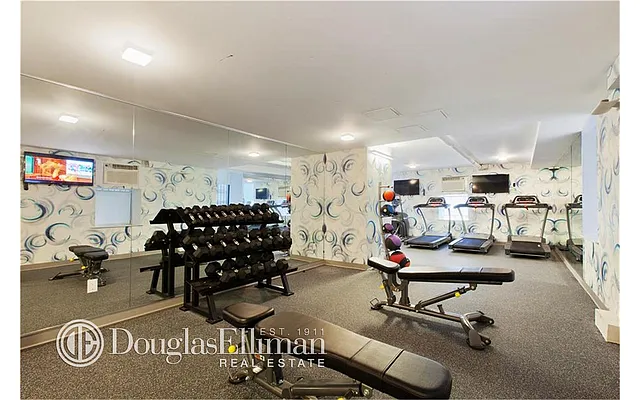 Rented by Douglas Elliman | media 28