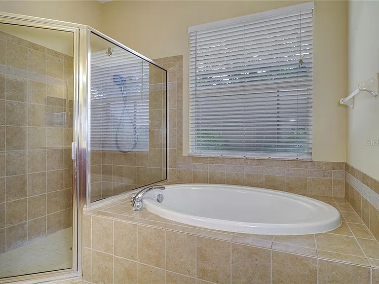 3110 Silvermill Loop — Photo 20