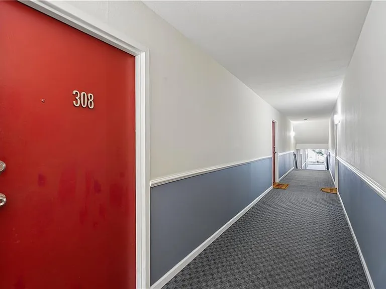 395 Pharr Rd NE #308 — Photo 4