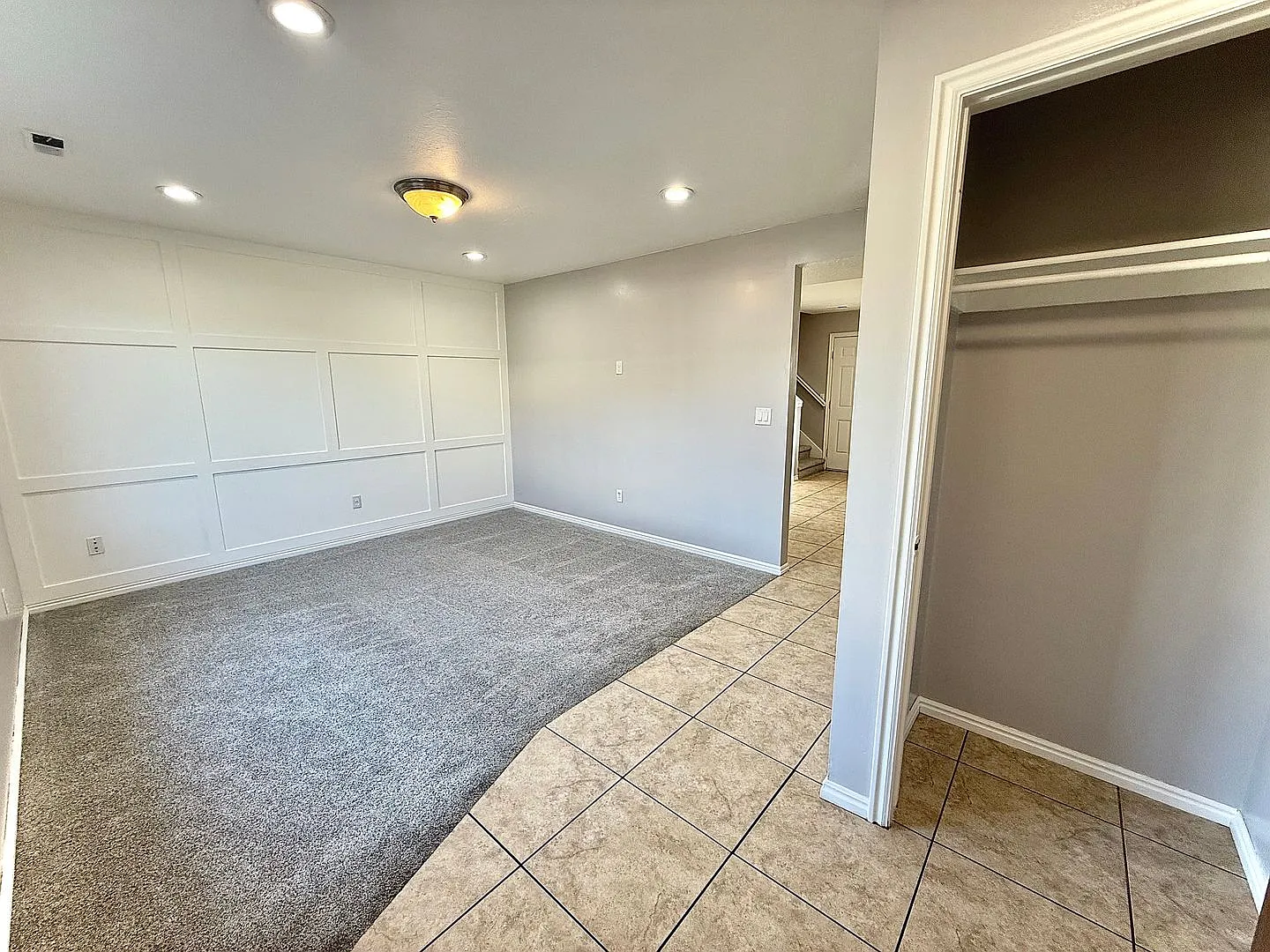 3 Bedroom Layton Townhome Available December 1 — Photo 4