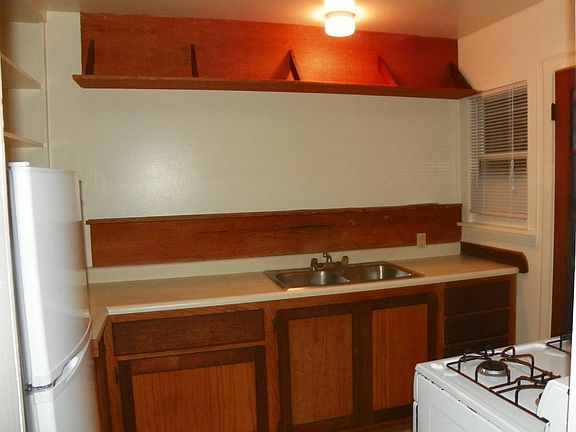 This is a pic of apartment B, but is mirror image of apartment A.