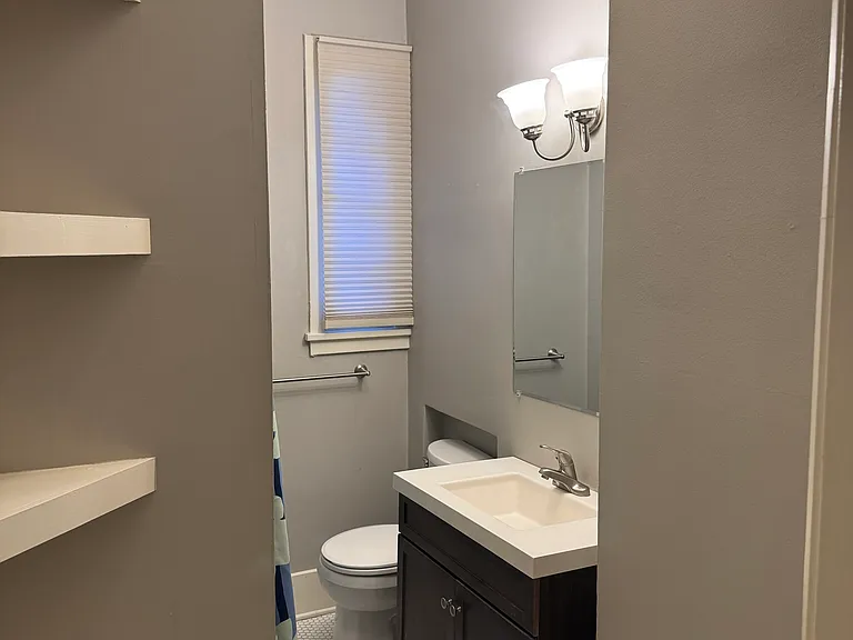 130 Gibbs St #3 — Photo 13