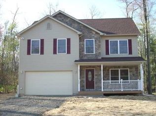 6148 Cherokee Trl, Tobyhanna, PA 18466