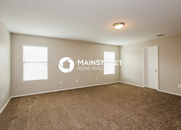 4820 Trail Hollow Dr — Photo 8