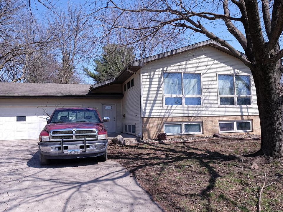 1st image of 306 23rd St