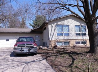 306 23rd St, Spirit Lake, IA 51360