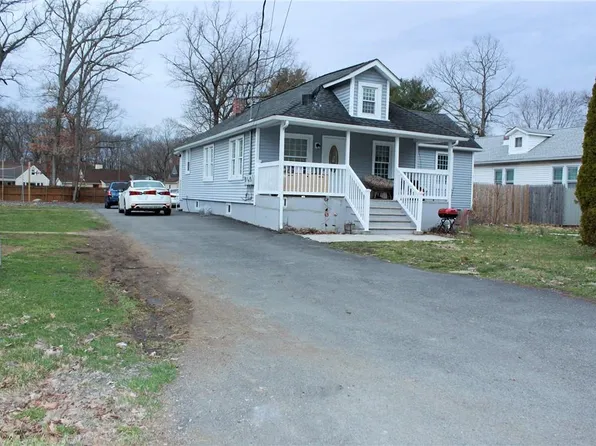 61 S Plank Road, Newburgh, NY 12550