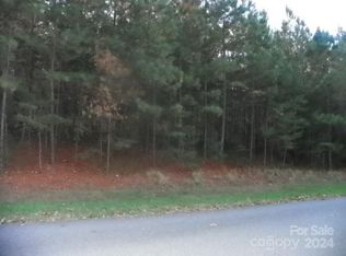 320 Whisper Lake Dr, New London, NC 28127